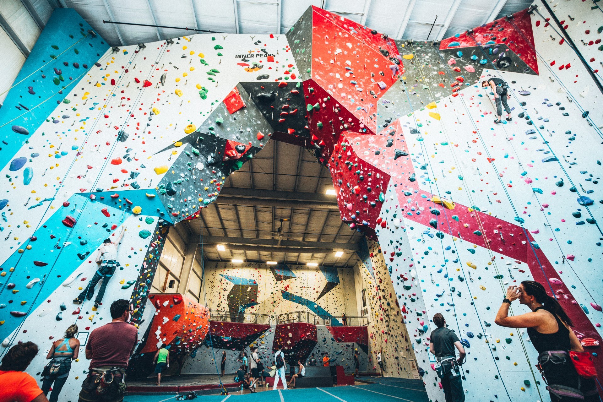 Neighborhood Explorer: LoSo