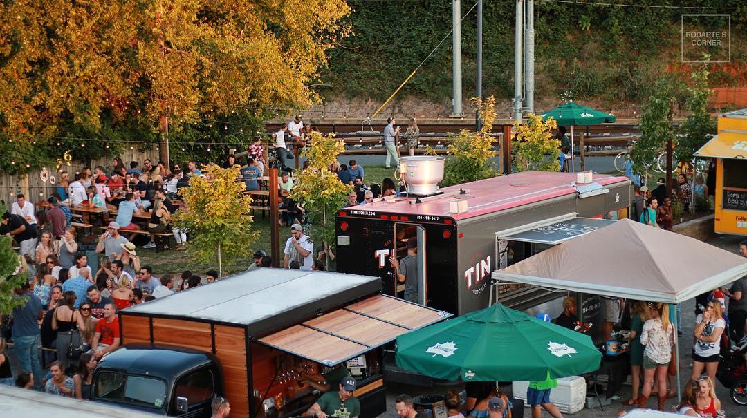 Fútbol Food Truck Friday at Sycamore Brewing