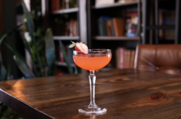 Old Town Kitchen and Cocktails Cocktail Making Class