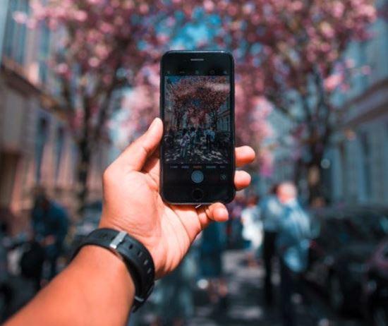 Smartphone Storytellers: Intro to Photography for Smartphones