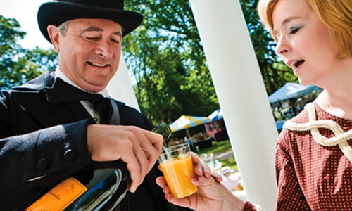 Ghosts & Christmases Past