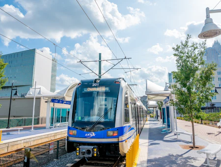 Your Guide to the Light Rail in Charlotte