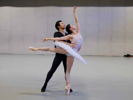 ‘Swan Lake’ Takes Center Stage in the Queen City